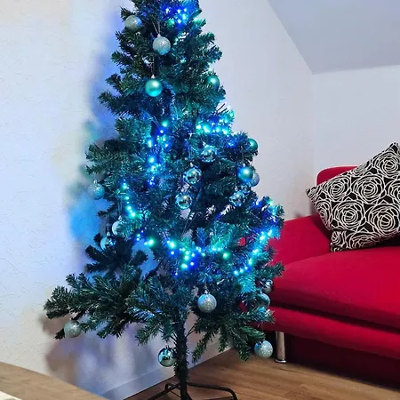 Schoene Am Bahnhof Apartament *