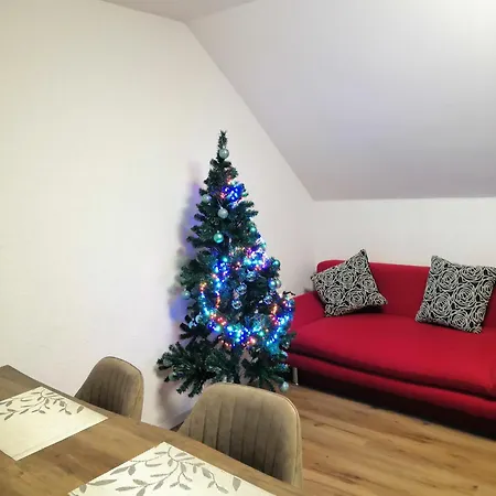 아파트 Schoene Am Bahnhof