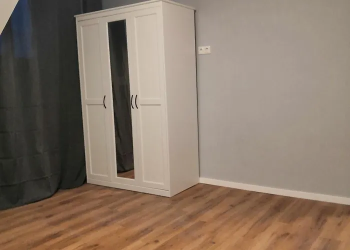 شقة Schoene Am Bahnhof *